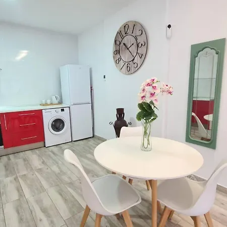 Precioso Estudio Molinillo * Málaga